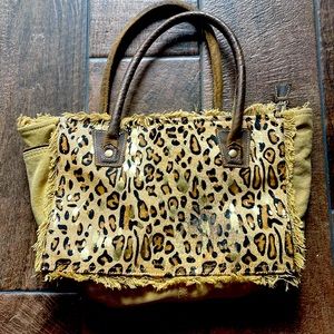 Myra Bag Leopard